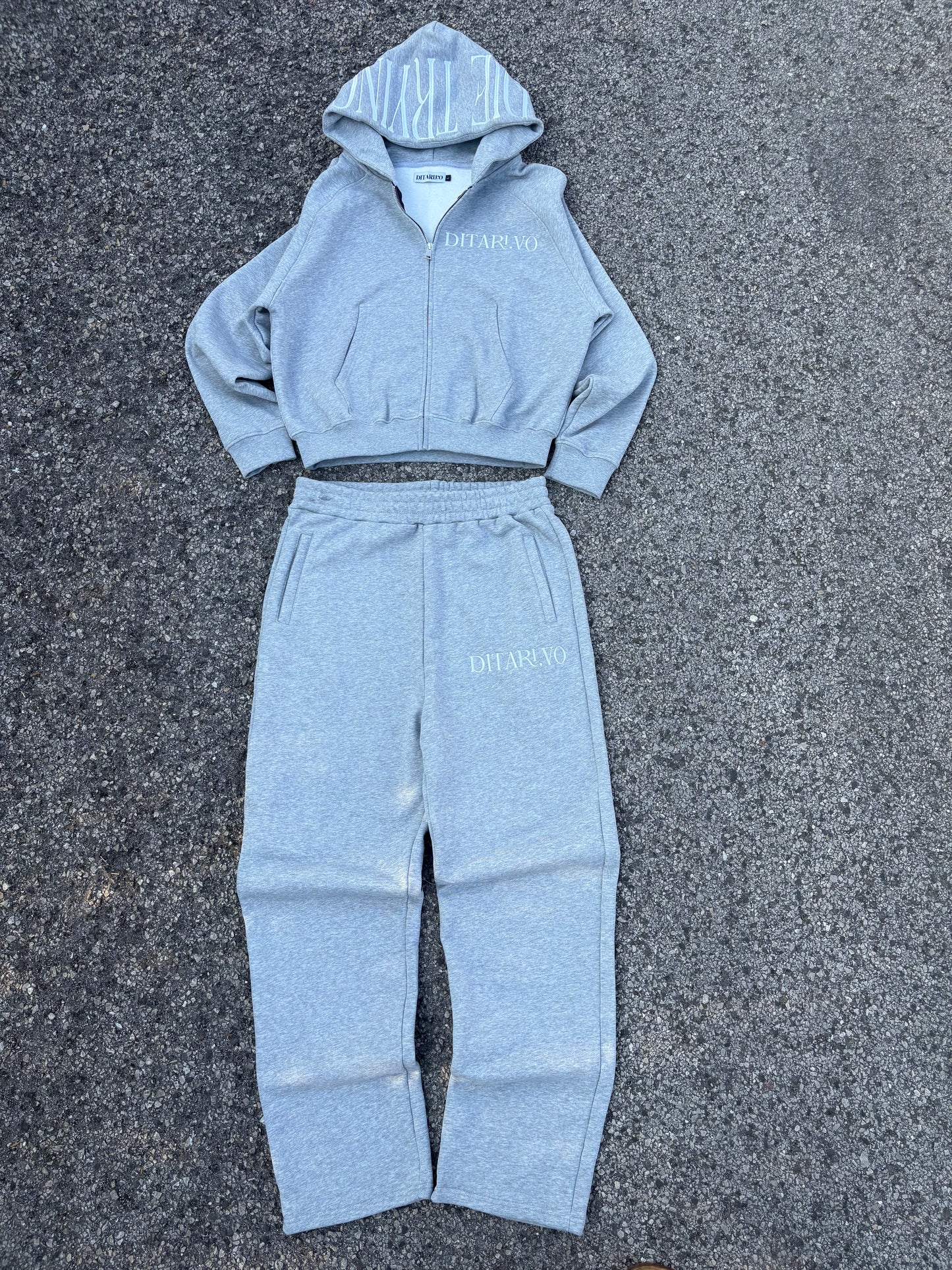 Die trying Tracksuit